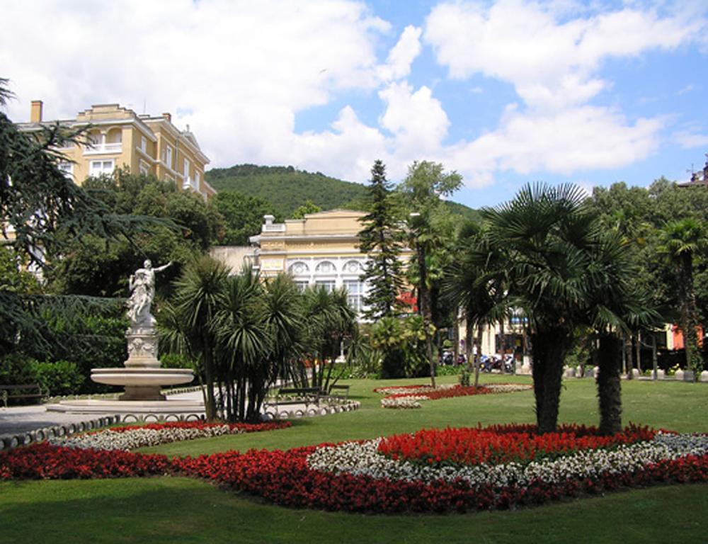 Apartments Villa Dinka Opatija Room photo