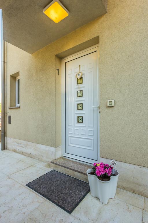 Apartments Villa Dinka Opatija Exterior photo